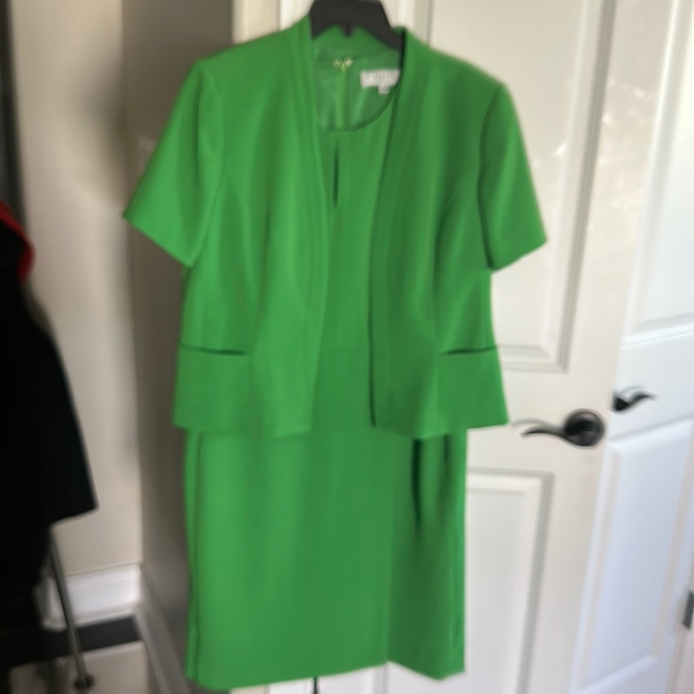 Kasper dress suit